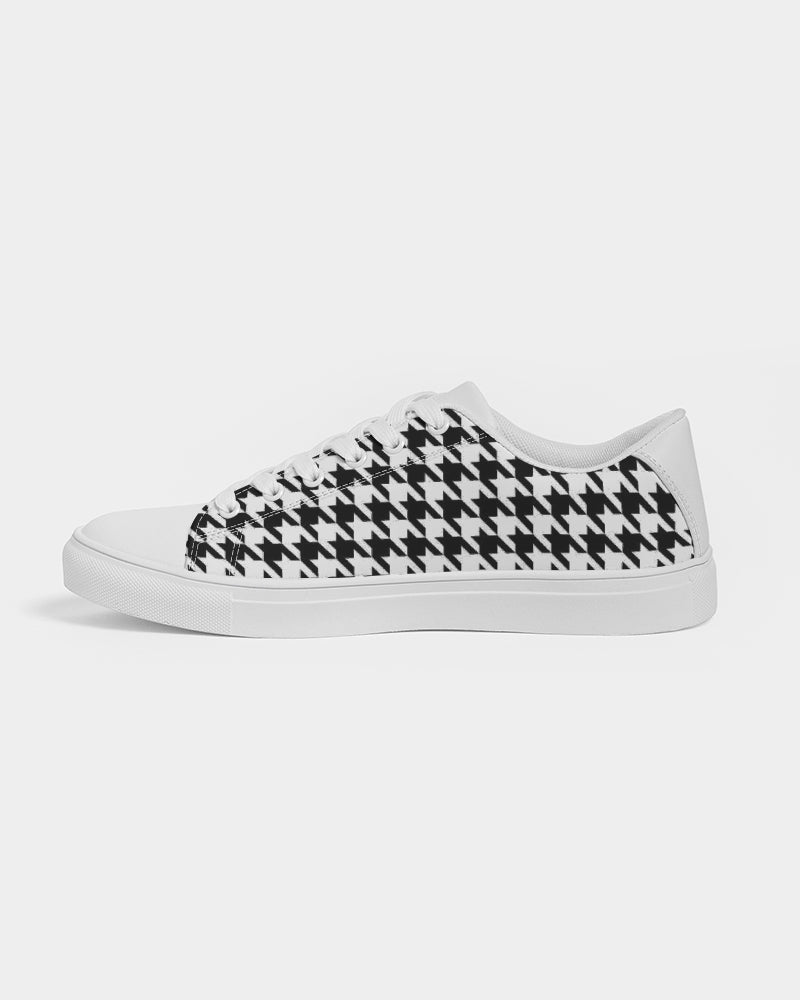 V Legend NYC Stylist Men's Faux-Leather Sneaker