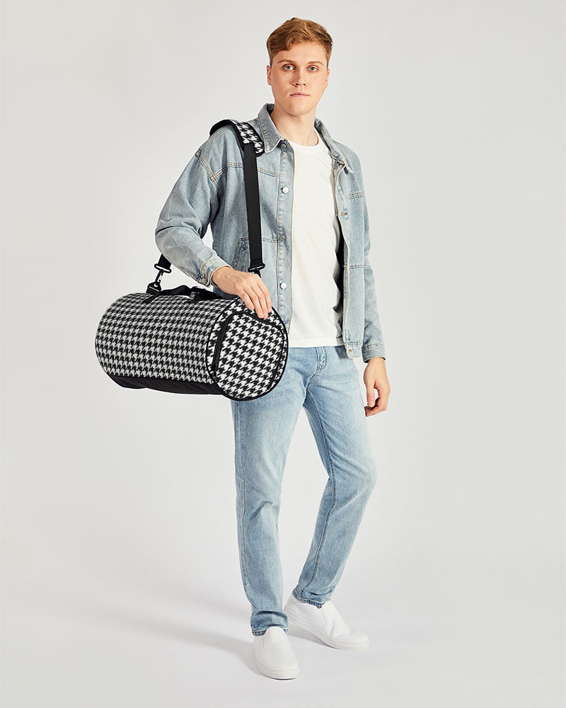 V Legend NYC Stylist Sports Duffle Bag