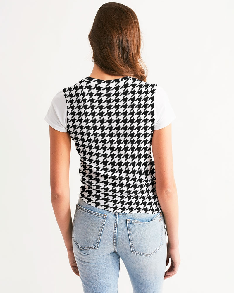 V Legend NYC Stylist Women's Tee