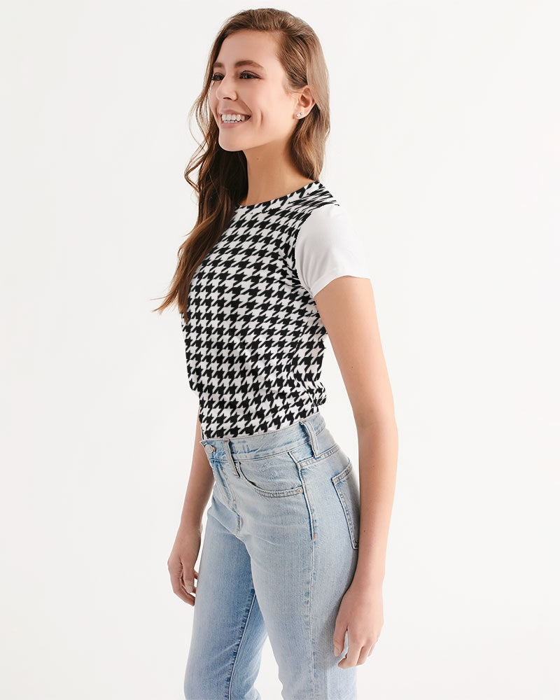 V Legend NYC Stylist Women's Tee