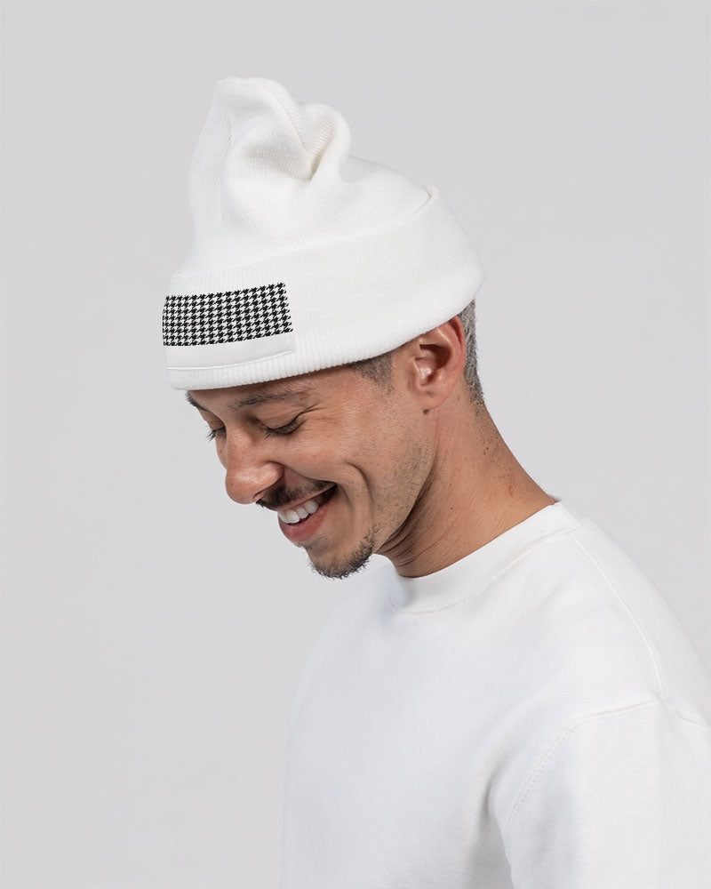 V Legend NYC Stylist Solid Knit Beanie | Sportsman