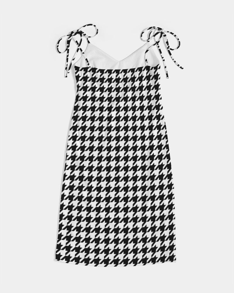 V Legend NYC Stylist Women's All-Over Print Tie Strap Split Dress