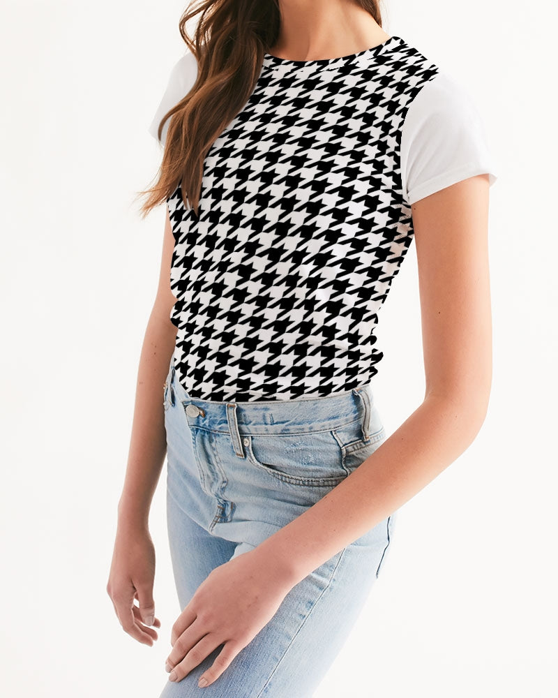 V Legend NYC Stylist Women's Tee