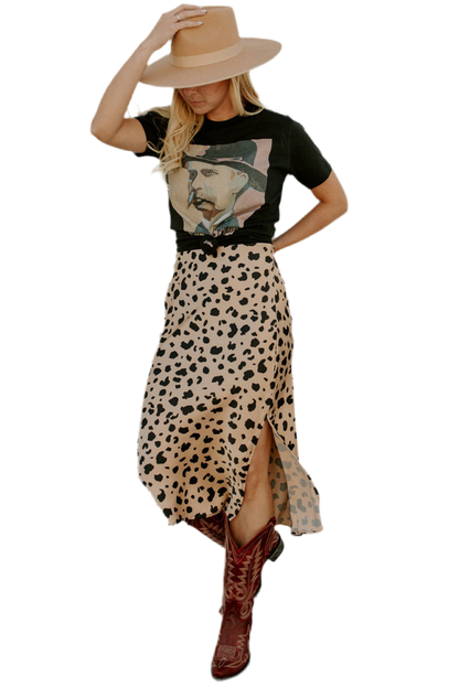 V Legend Elegant : Leopard Spots Midi Skirt